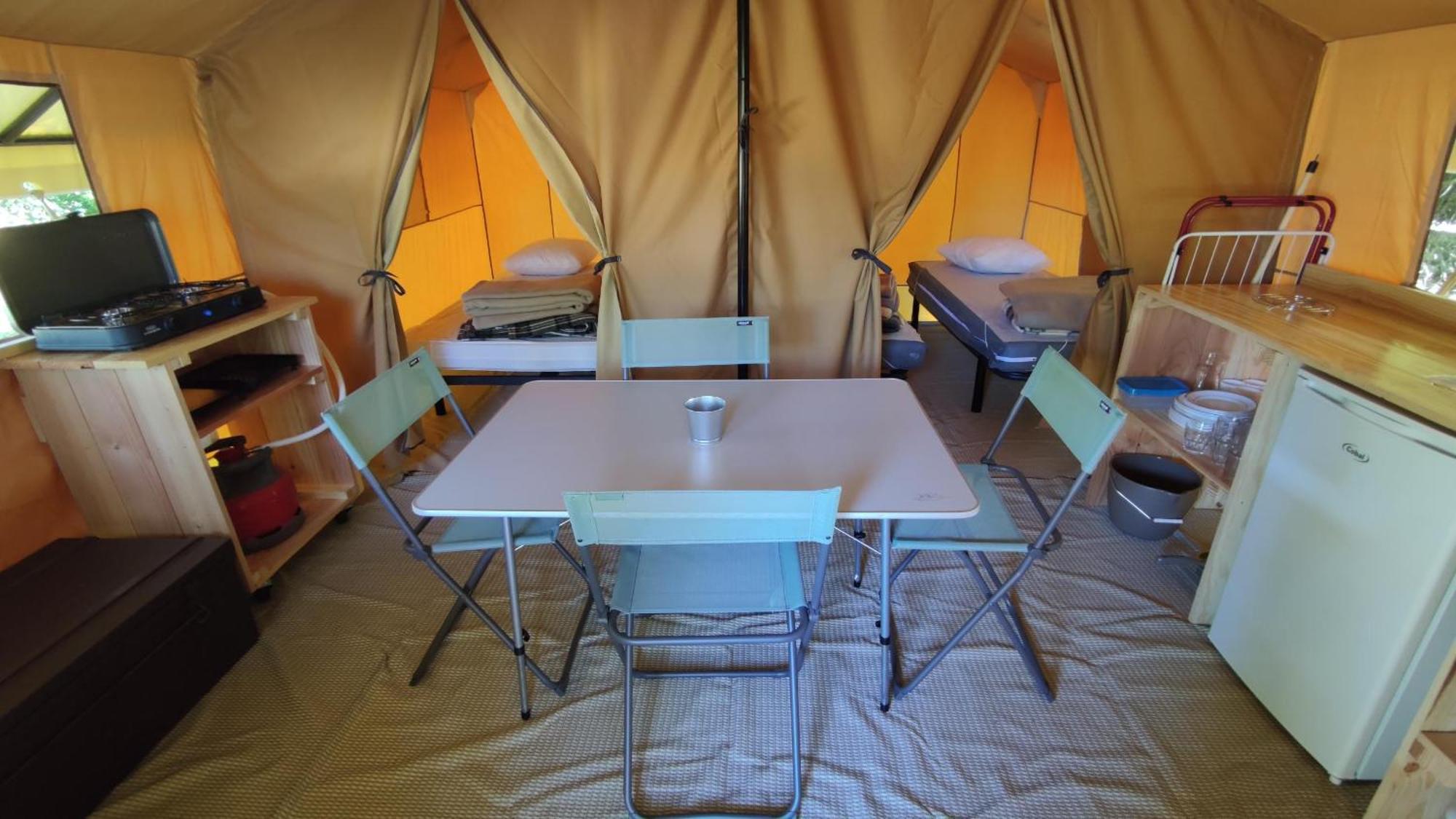 Camping Onlycamp Les Pins Nancay Bagian luar foto